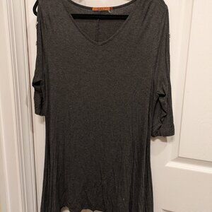 Rhinestone cut out sleeve tunic